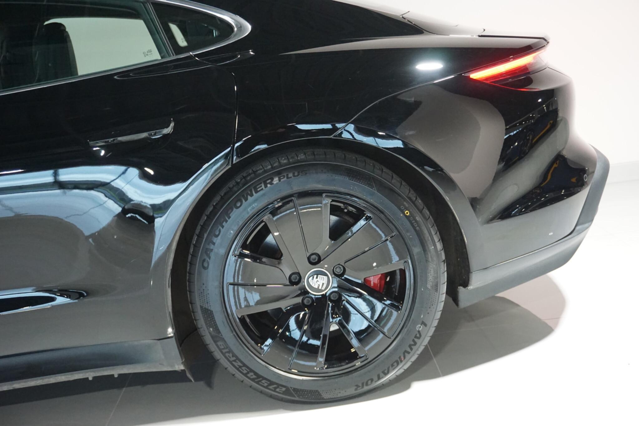 Porsche Taycan Performance 79.2kWh 4S Saloon 4dr Electric Auto 4WD (530 ps)